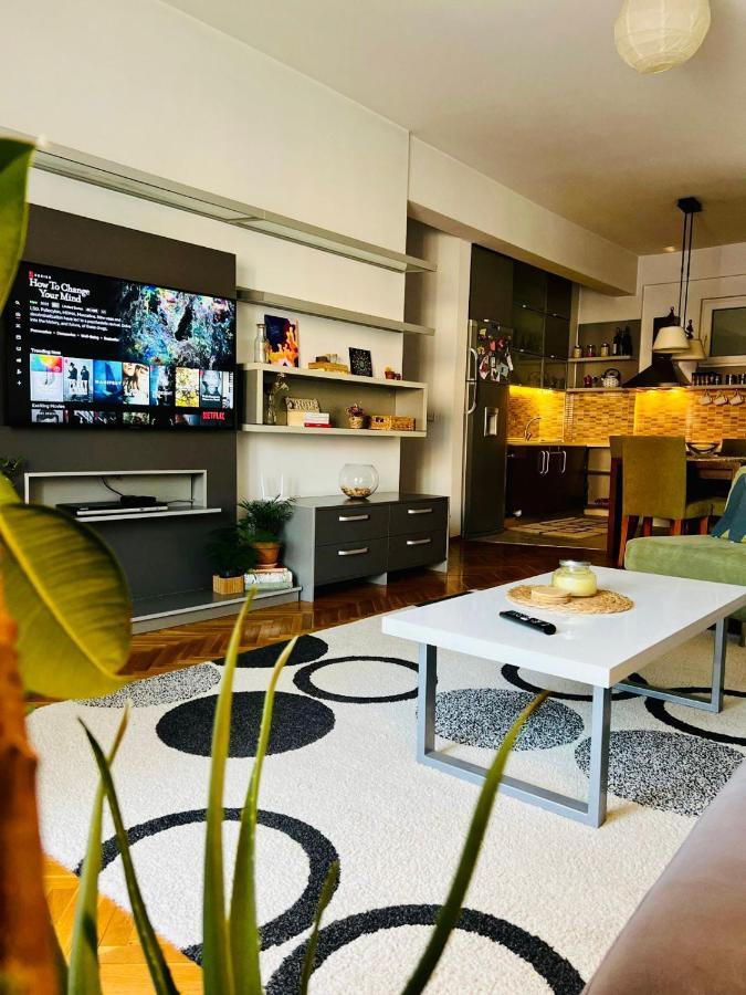 My Home In Prishtina - Spacious & Cozy 2Br Apartment With Balcony Pristina Exterior photo
