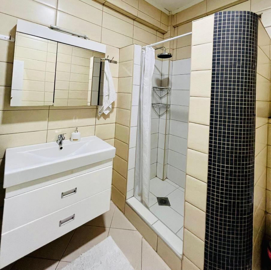 My Home In Prishtina - Spacious & Cozy 2Br Apartment With Balcony Pristina Exterior photo