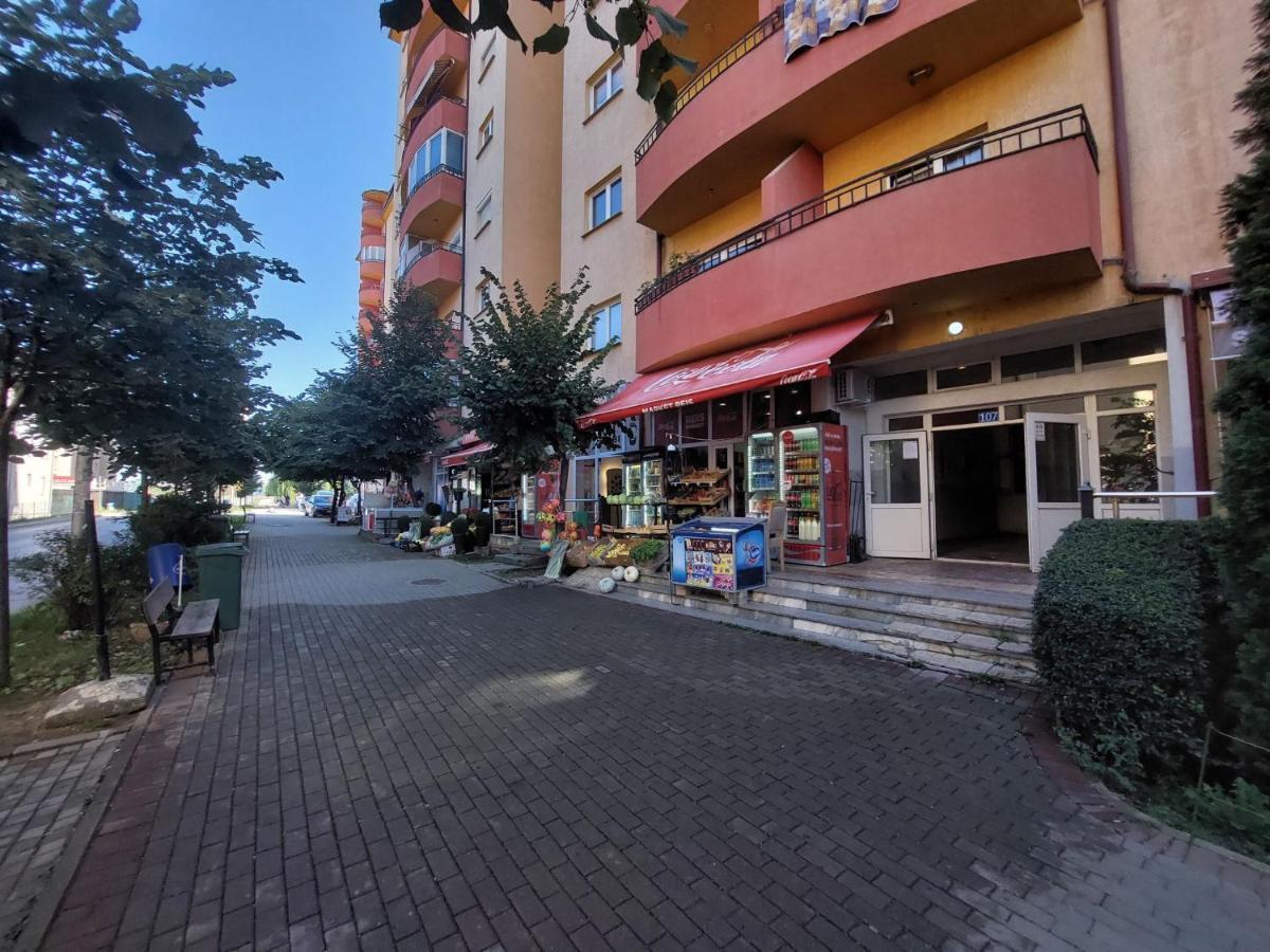 My Home In Prishtina - Spacious & Cozy 2Br Apartment With Balcony Pristina Exterior photo